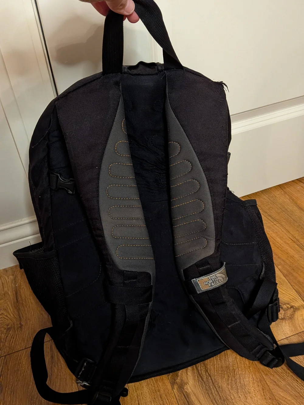 The North Face Sweeper Black Men's Backpack - Durable Everyday Carry